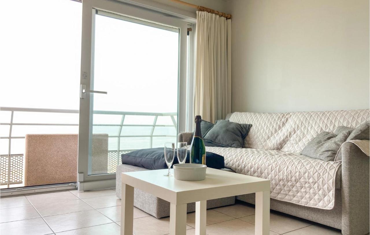Nice Apartment In Oostende With Wifi Bagian luar foto