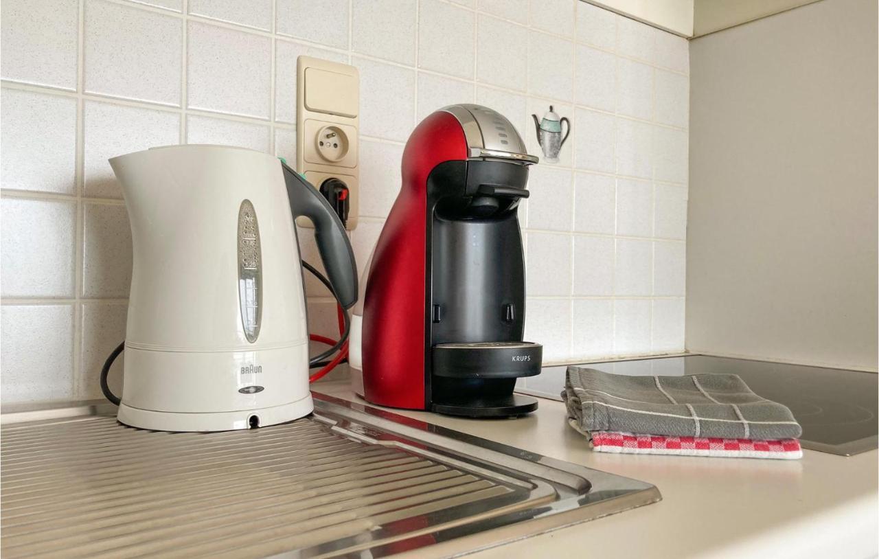Nice Apartment In Oostende With Wifi Bagian luar foto